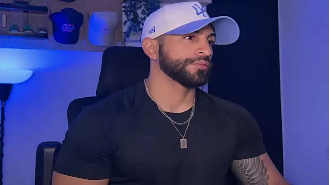 SamDornan51 online show from 04/22/26, 02:25