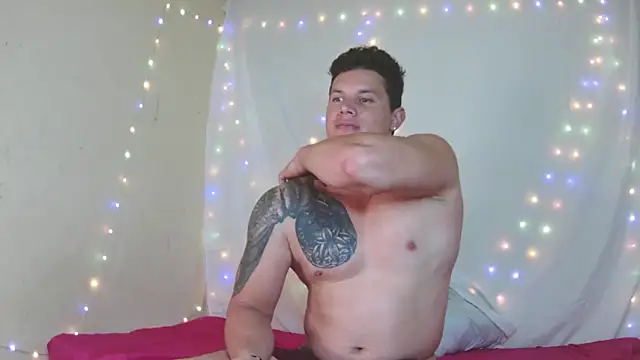 Snapshot of Eternalfuego chatting on 02/09/26, 05:11 Eternalfuego online show from 02/09/26, 05:11