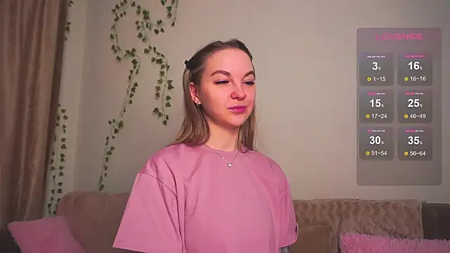 Snapshot of AricaPetties chatting on 02/05/26, 06:56 AricaPetties online show from 02/05/26, 06:56