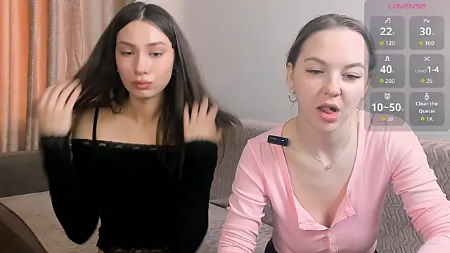 AricaPetties online show from 04/12/26, 10:53