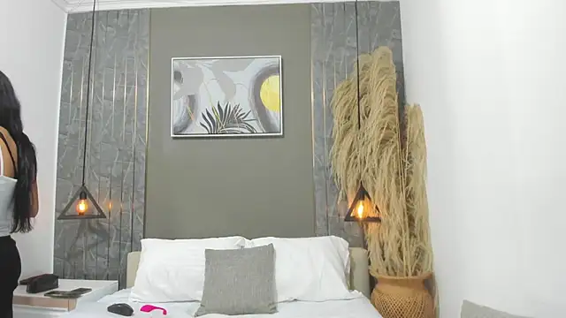 Snapshot of emma_evanss__ chatting on 02/09/26, 11:36 emma evanss online show from 02/09/26, 11:36