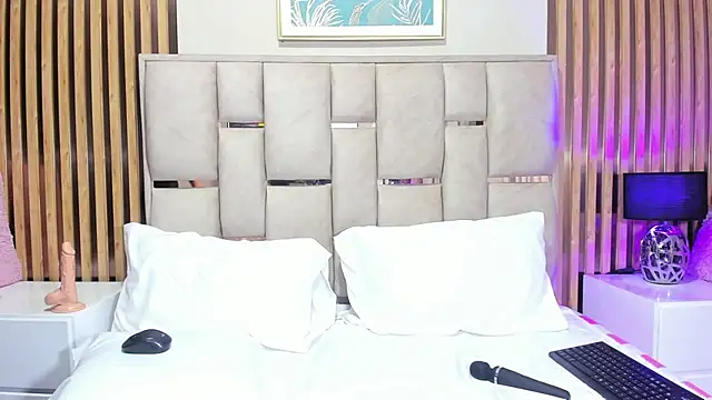 emma evanss   online show from 03/17/26, 11:46