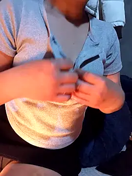 Snapshot of Slutty_18 chatting on 02/10/26, 02:48 Slutty 18 online show from 02/10/26, 02:48