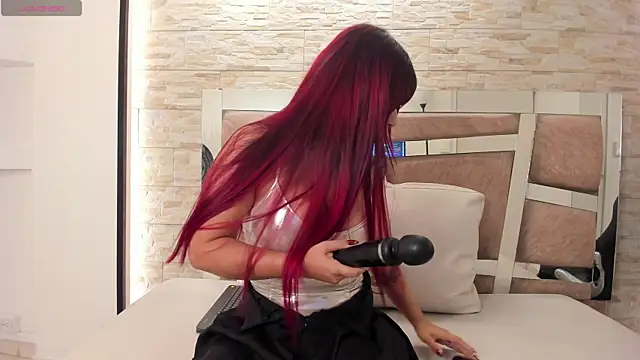 olivia kollins online show from 04/24/26, 02:25