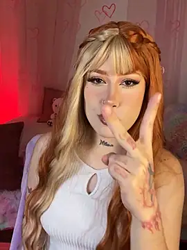 Snapshot of Tamara_uwu chatting on 06/20/26, 01:41 Tamara uwu online show from 06/20/26, 01:41