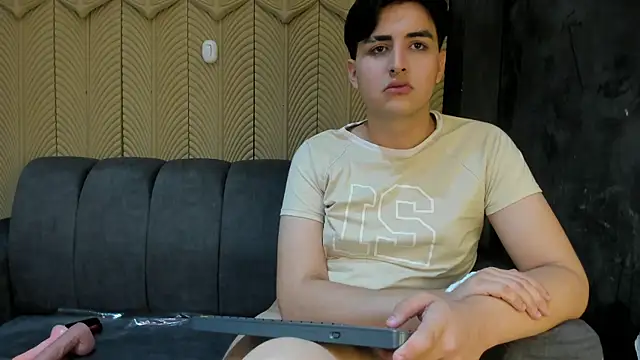 noahWolff  online show from 02/10/26, 09:24