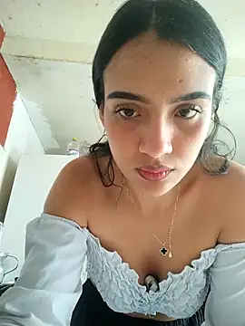 cynliu online show from 04/15/26, 03:19