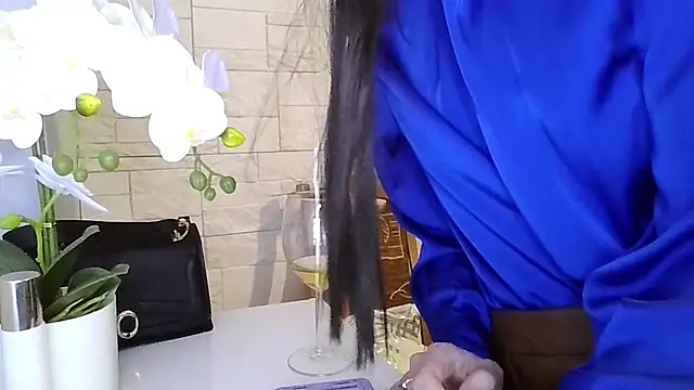 JuliaLovely online show from 03/20/26, 07:30