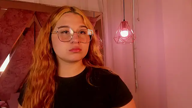 Snapshot of shantal_cooper_ chatting on 02/05/26, 09:08 shantal cooper online show from 02/05/26, 09:08