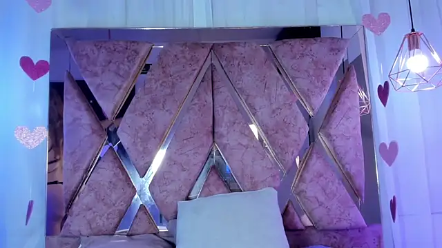 Snapshot of shantal_cooper_ chatting on 02/26/26, 09:41 shantal cooper online show from 02/26/26, 09:41