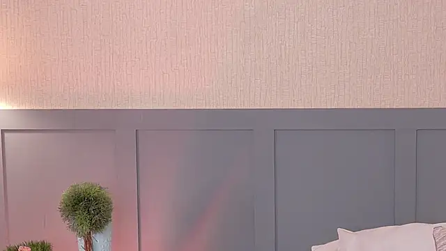 Annia-Greco online show from 02/19/26, 02:57