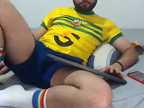 AxelNoval online show from 05/19/26, 03:29