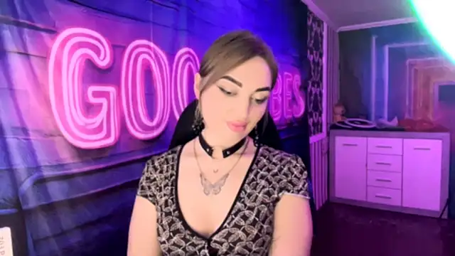 Snapshot of Vellora_ chatting on 02/19/26, 06:37 Vellora online show from 02/19/26, 06:37