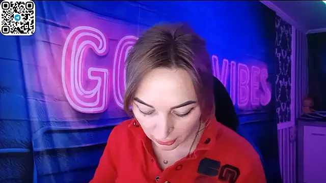 Snapshot of Vellora_ chatting on 02/24/26, 07:12 Vellora online show from 02/24/26, 07:12