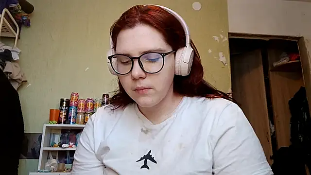 Snapshot of VannessaDillenbeck chatting on 02/02/26, 09:30 VannessaDillenbeck online show from 02/02/26, 09:30