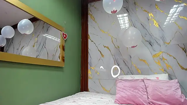 Snapshot of Amanda_Rossi chatting on 02/24/26, 03:54 Amanda Rossi online show from 02/24/26, 03:54