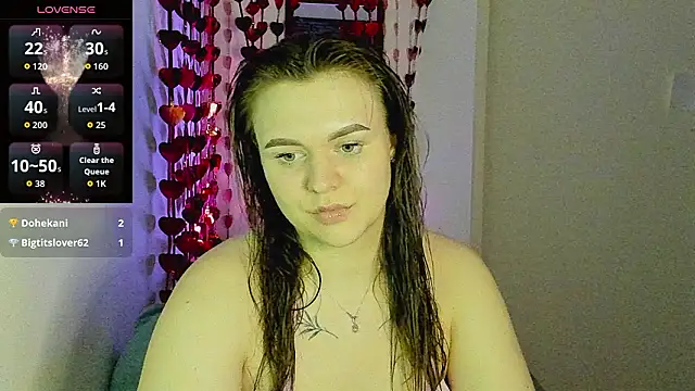 Snapshot of Lika__Sweeet chatting on 03/01/26, 11:07 Lika Sweeet online show from 03/01/26, 11:07