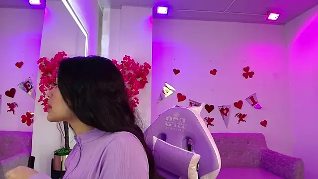 Maddie T18 online show from 02/17/26, 11:18