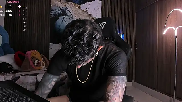 trisstann  online show from 03/19/26, 04:44