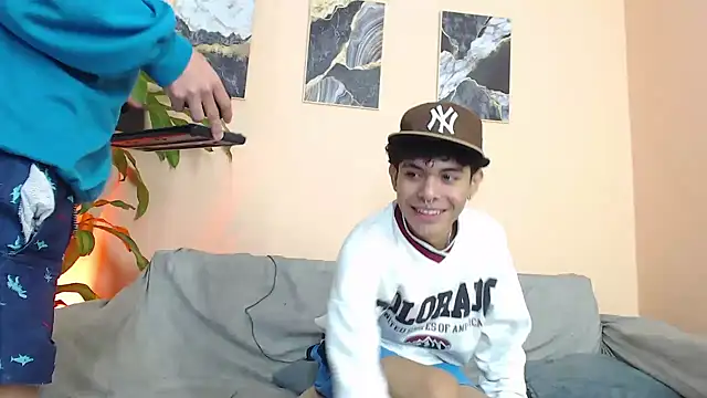 Snapshot of DesiresOfOlympus_ chatting on 02/24/26, 08:07 DesiresOfOlympus online show from 02/24/26, 08:07