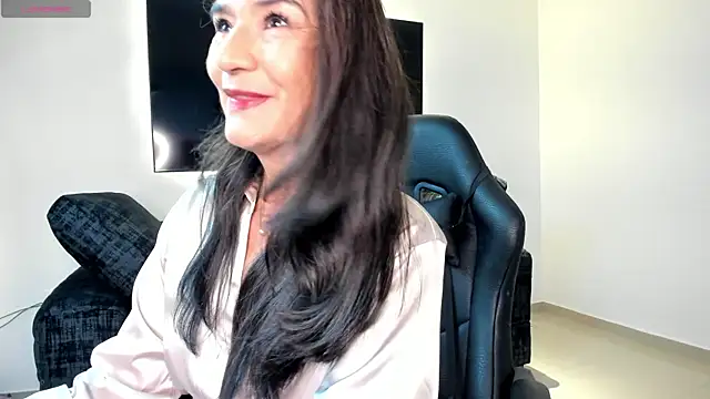 Emma Mendozaa online show from 06/09/26, 11:33