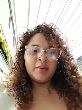 Snapshot of AdinaSkaly chatting on 02/01/26, 09:02 AdinaSkaly online show from 02/01/26, 09:02