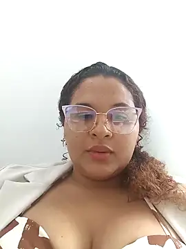 Snapshot of AdinaSkaly chatting on 02/25/26, 02:59 AdinaSkaly online show from 02/25/26, 02:59