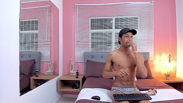 Snapshot of drako18_ chatting on 02/07/26, 02:26 drako18 online show from 02/07/26, 02:26