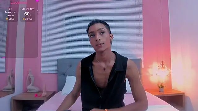 Snapshot of drako18_ chatting on 03/02/26, 02:25 drako18 online show from 03/02/26, 02:25