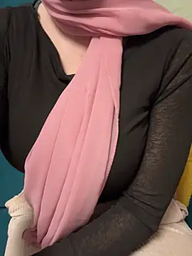 -pinkladyy- online show from 02/20/26, 05:48