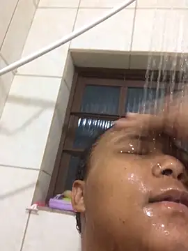 Snapshot of pretajaponesa35 chatting on 02/05/26, 11:31 pretajaponesa35 online show from 02/05/26, 11:31