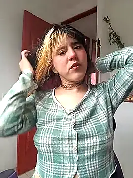 Snapshot of la_venuss chatting on 02/21/26, 02:29 la venuss online show from 02/21/26, 02:29