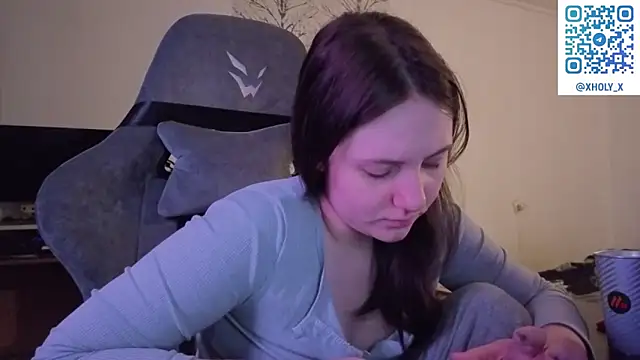 Snapshot of Holy_Kveta chatting on 02/08/26, 02:48 Holy Kveta online show from 02/08/26, 02:48