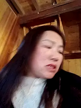 Snapshot of quynhbupbe11 chatting on 02/06/26, 09:23 quynhbupbe11 online show from 02/06/26, 09:23