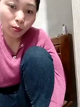 Snapshot of maimai1100 chatting on 02/17/26, 01:24 maimai1100 online show from 02/17/26, 01:24