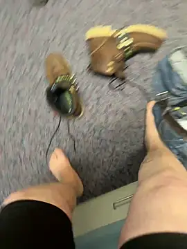 arcticman103 online show from 02/04/26, 03:56