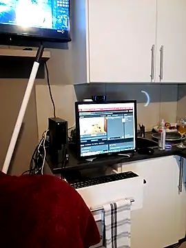 LADY-NESH online show from 04/07/26, 04:29