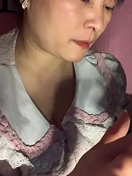 Snapshot of Star-sweet01 chatting on 02/24/26, 12:47 Star-sweet01 online show from 02/24/26, 12:47