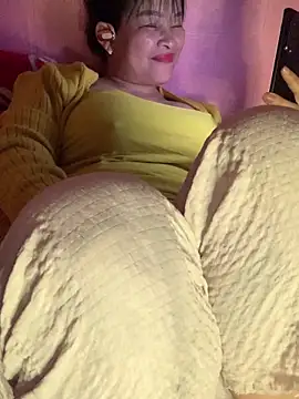 Star-sweet01 online show from 03/09/26, 12:53