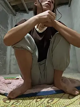 2b-xx online show from 04/19/26, 10:34