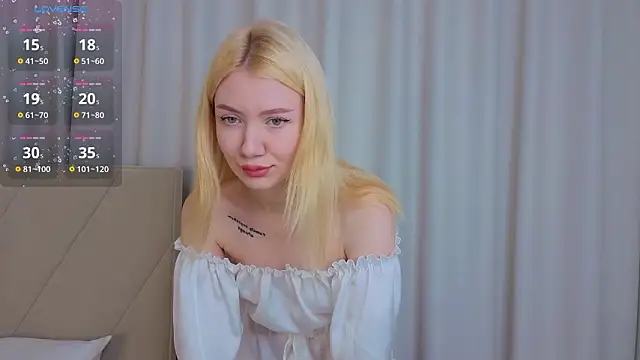 Snapshot of Taraheers chatting on 02/13/26, 05:14 Taraheers online show from 02/13/26, 05:14