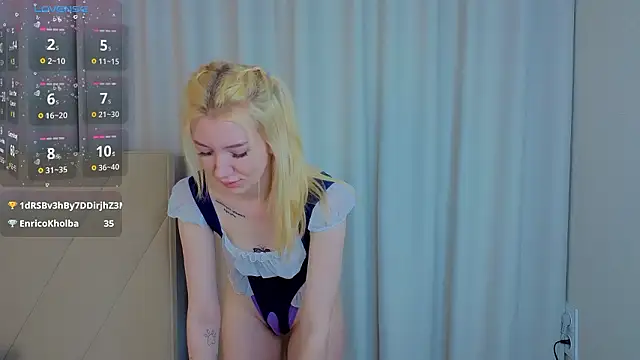 Snapshot of Taraheers chatting on 02/20/26, 06:26 Taraheers online show from 02/20/26, 06:26