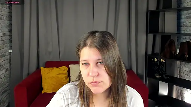 helenahoff online show from 04/17/26, 04:04