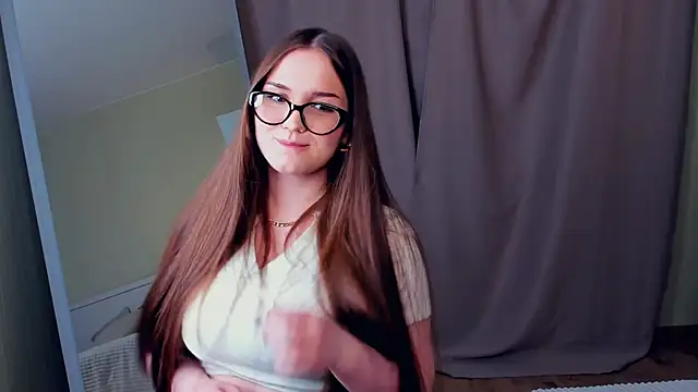 Snapshot of CrissyKales chatting on 02/04/26, 06:14 CrissyKales online show from 02/04/26, 06:14