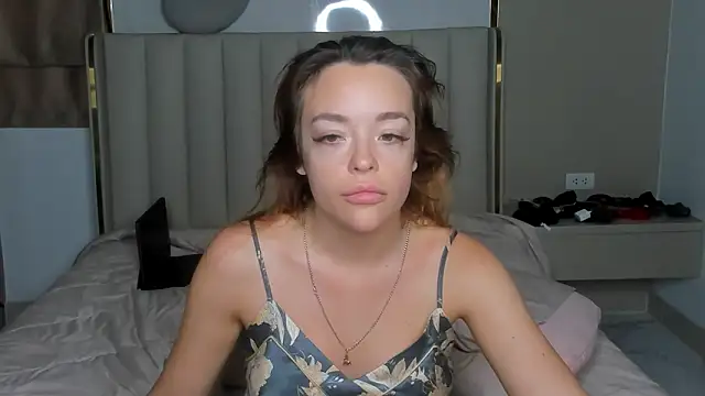 Snapshot of stellaa_quenn chatting on 02/20/26, 12:07 stellaa quenn online show from 02/20/26, 12:07