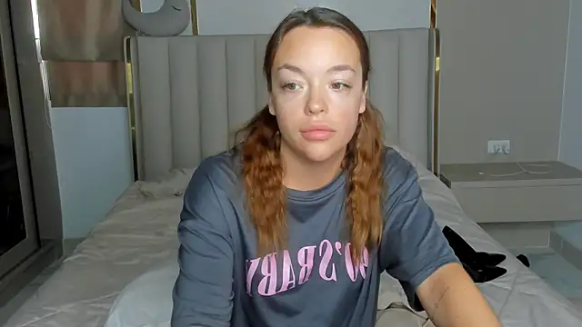 stellaa quenn online show from 04/17/26, 12:13