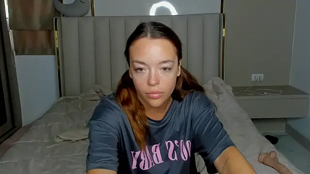 stellaa quenn online show from 04/23/26, 12:12