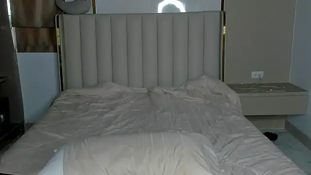 stellaa quenn online show from 04/30/26, 12:17