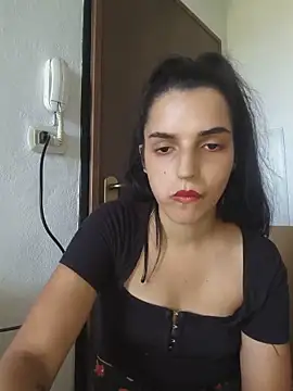 Snapshot of SoniaMoonnnnn chatting on 06/01/26, 03:03 SoniaMoonnnnn online show from 06/01/26, 03:03