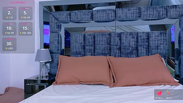 Samantha Mont online show from 03/30/26, 03:02